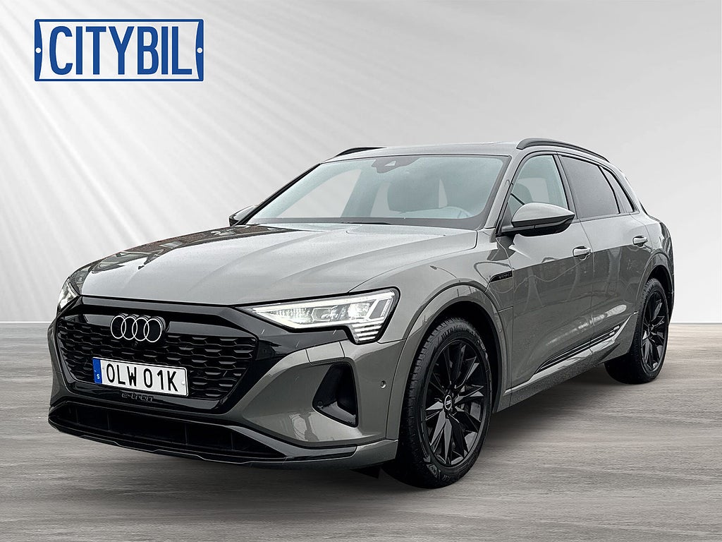 Audi Q8 55 e-tron quattro S Line Selection - Panorama - Matrix