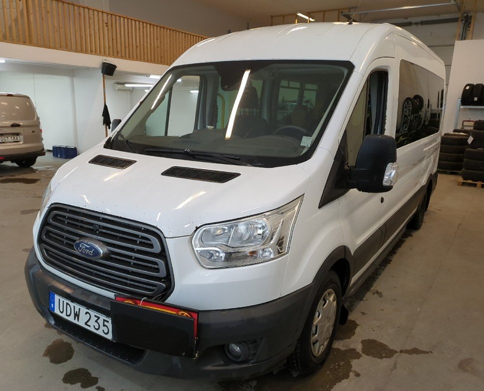 Ford Transit 350 Kombi 2.0TDCi Euro 6 MOMSBIL Färdtjänstbuss