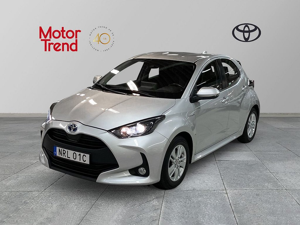 Toyota Yaris Hybrid Active Komfortpaket V-hjul