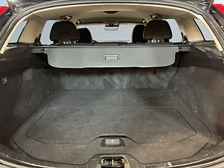 Volvo V60 D4 AWD Aut Värmare Ccokpit Farthållare Nyserv Psens S&V – bild 12