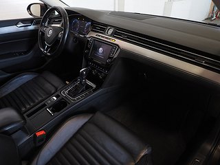 Kombi Volkswagen Passat 9 av 24