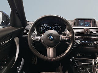 BMW 120D xDrive M Sport Kamkedja Drag Psens Mvärm Kamera SoV – bild 9