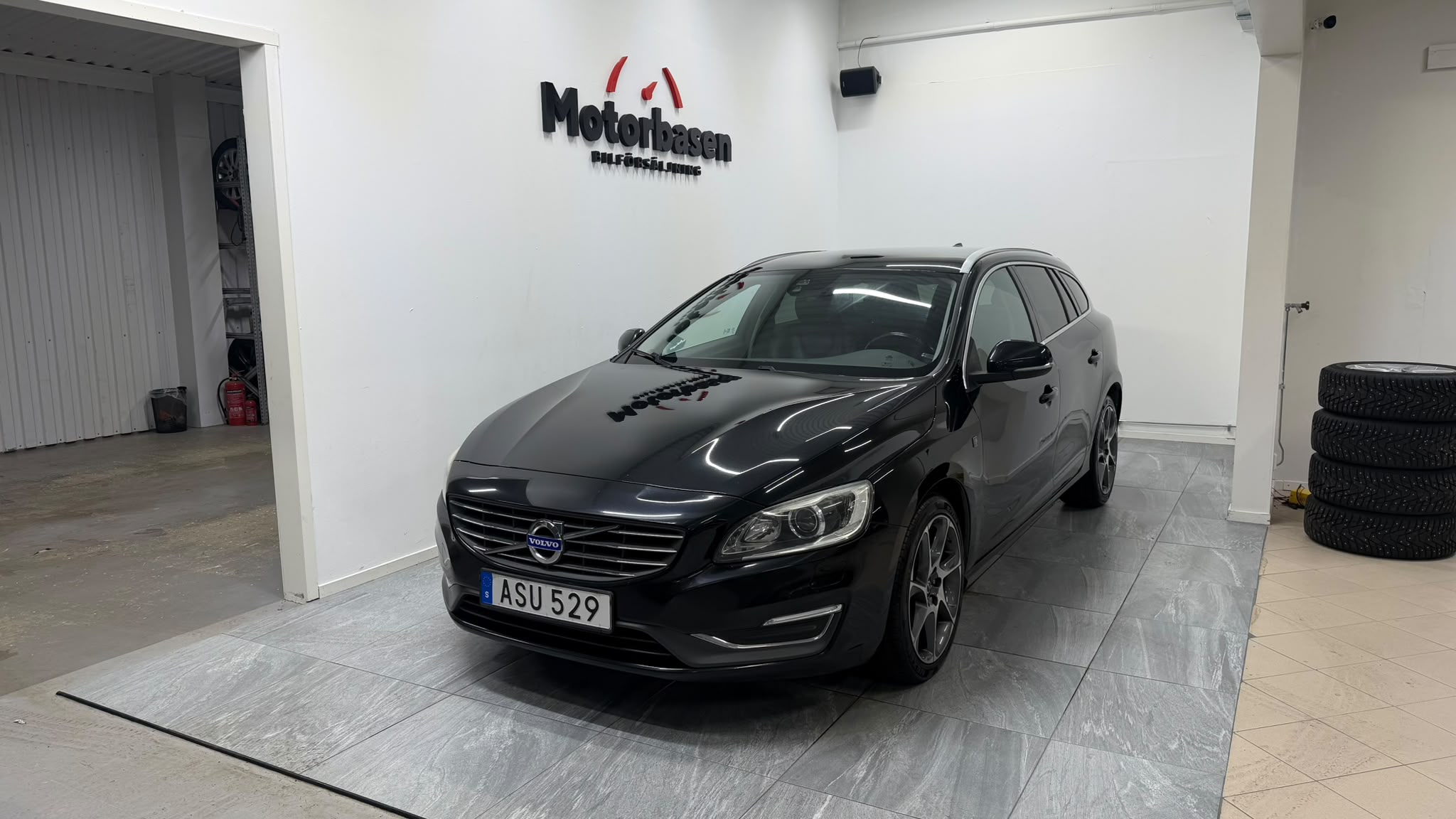 Volvo V60 D4 Ocean Race Business Edition 2015, bild 2/10