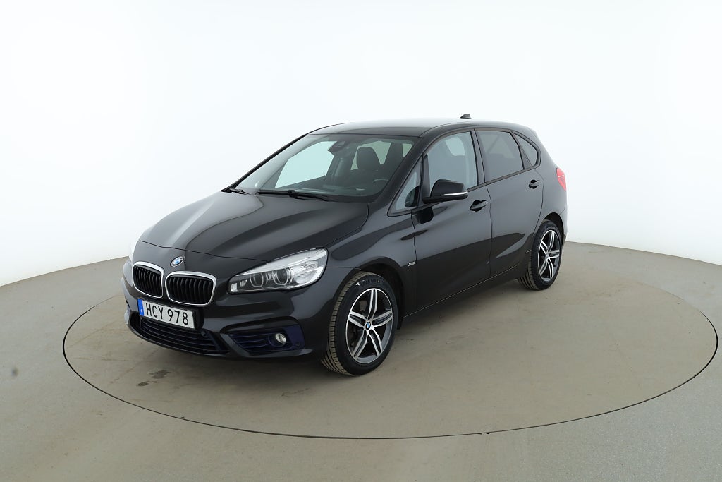 BMW 220D Sport Line / Backkamera, GPS