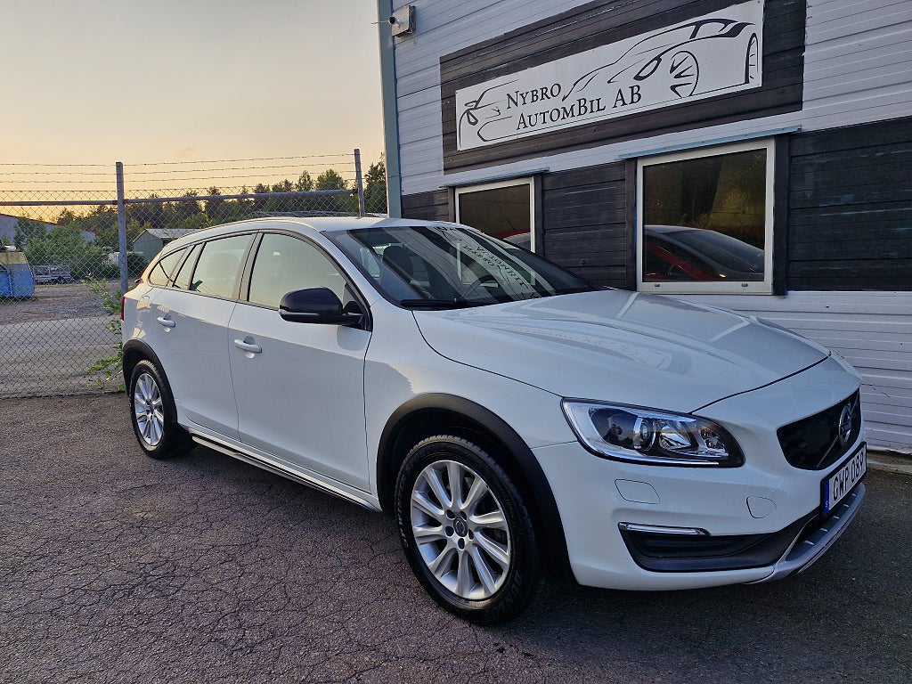 Volvo V60 Cross Country 2.0 TDCi D4 AWD Geartronic, 190hk, 2016
