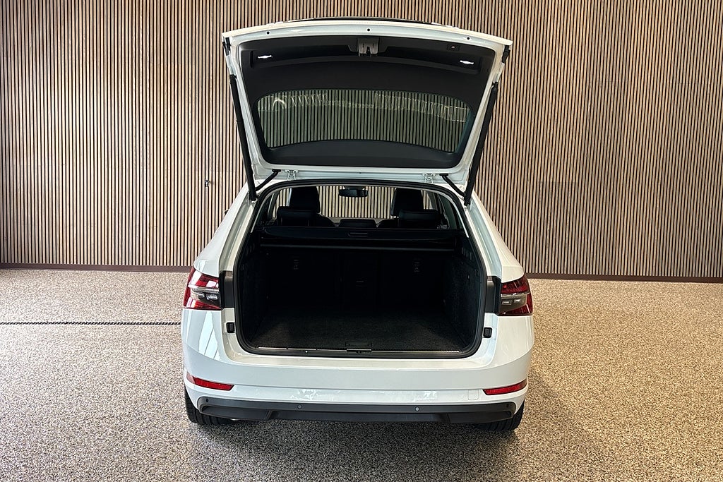 Skoda Superb Kombi 2.0 TDI 4x4 Business Edition