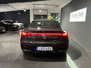 Sedan Mercedes-Benz EQE 5 av 12