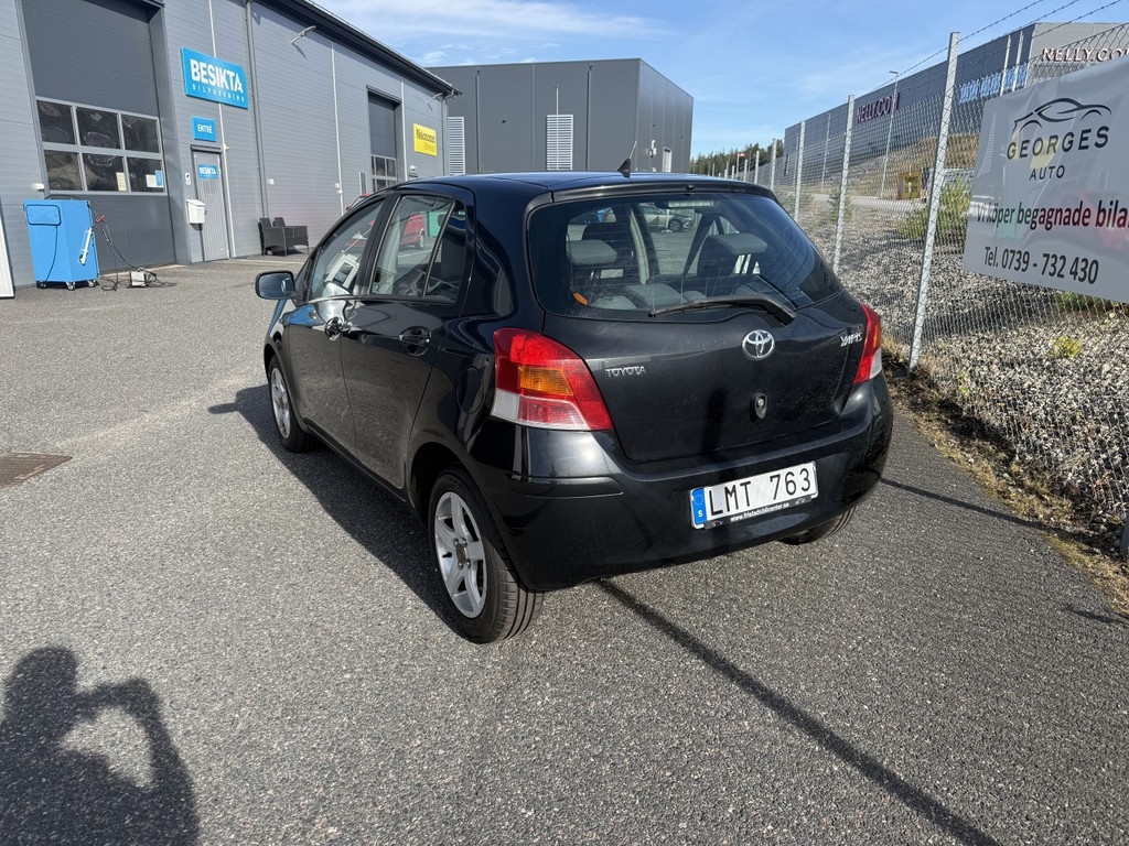 Toyota Yaris 2010, bild 3/10