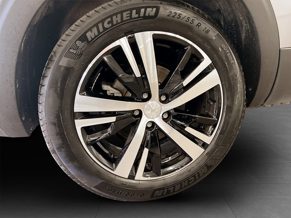 Bild på Peugeot 5008 GT 1.2 PT 130hk Aut KAMPANJ BRÄNSLE INGÅR