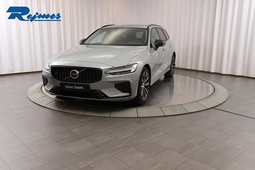 Volvo V60 T6 Plus Dark Nordic Edition