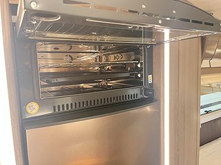 Husbil-integrerad Kabe TM I 910 T 18 av 29