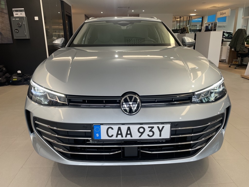 Volkswagen Passat 1.5 eTSI 150 hk DSG 2026, bild 3/38