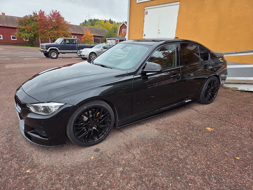 BMW 320i