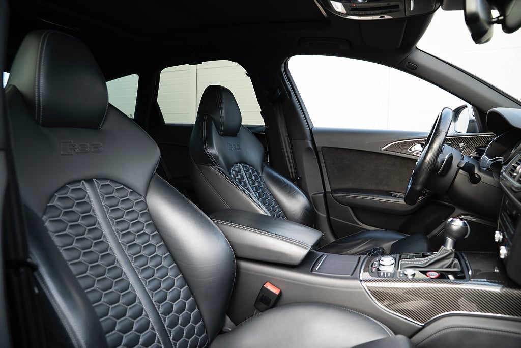 Audi RS6 2016 - miniatyr 13