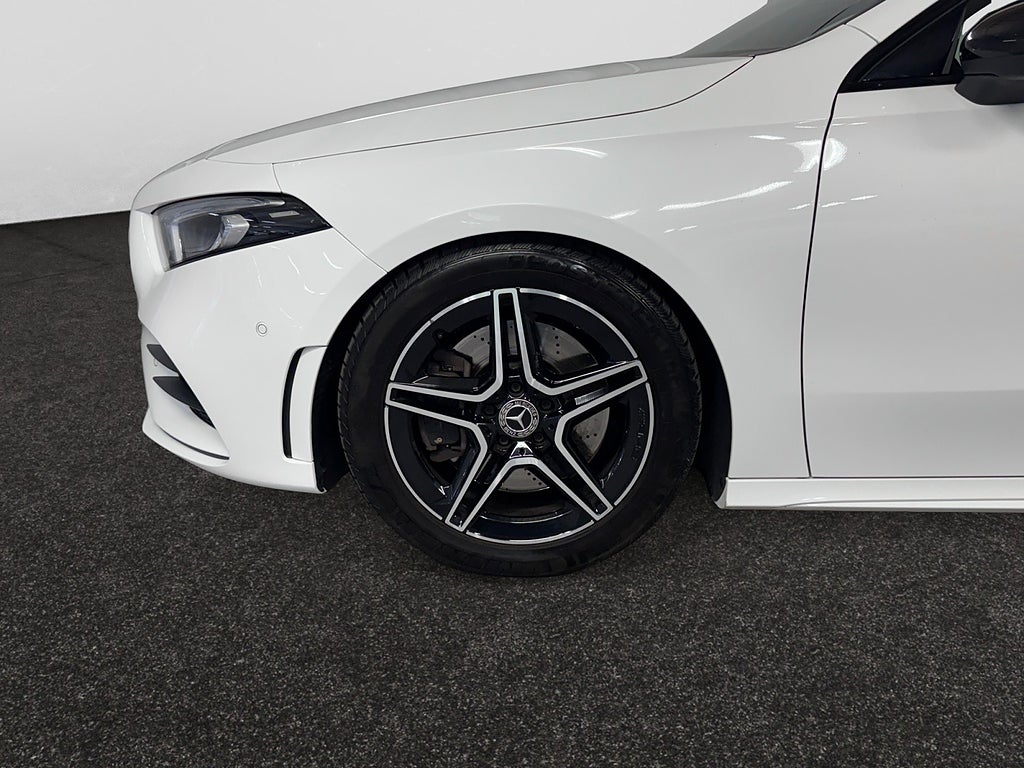 Mercedes-Benz A250 250 AMG Sport Nightpackage Navi Widescreen bild 3