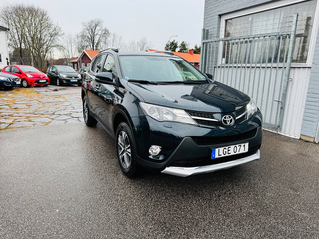 Toyota RAV4 2.0 VVT-i 151HK 4WD / EDITION FEEL / 11200Mil