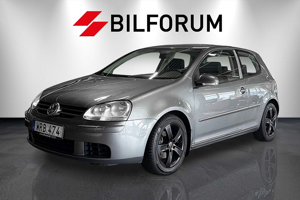 Volkswagen Golf 2.0 FSI Sportline LÅGMIL