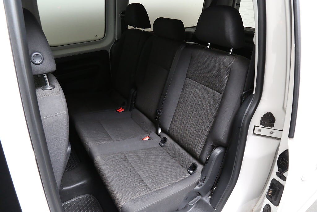 Volkswagen Caddy Maxi Life 2,0 TDI 4M Comfortline 7-sits Värmare Drag 2020