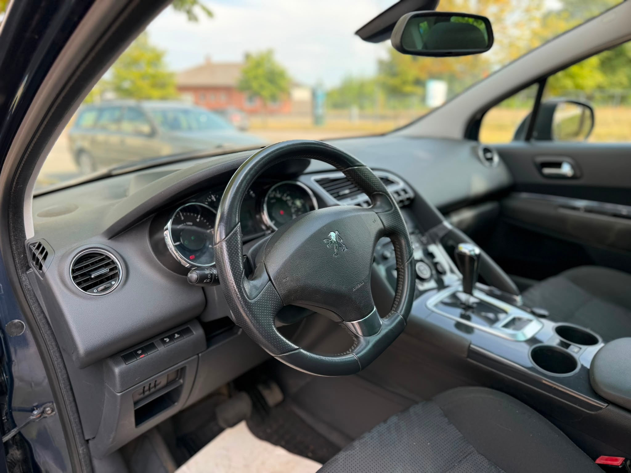 Peugeot 3008 1.6 e-HDi FAP EGS Euro 5 2013, bild 6/10
