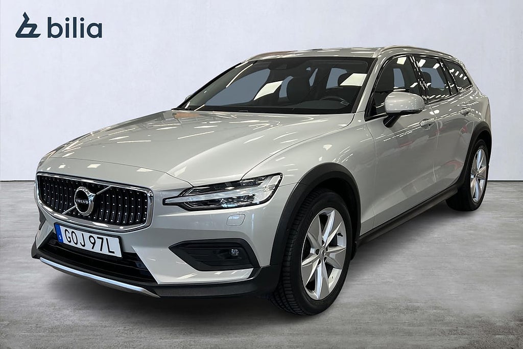 Volvo V60 Cross Country Momentum/Nyservad