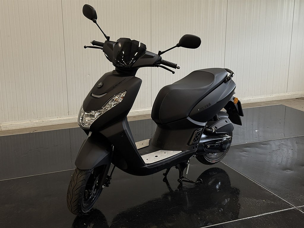 PGO Kisbee S Madblack