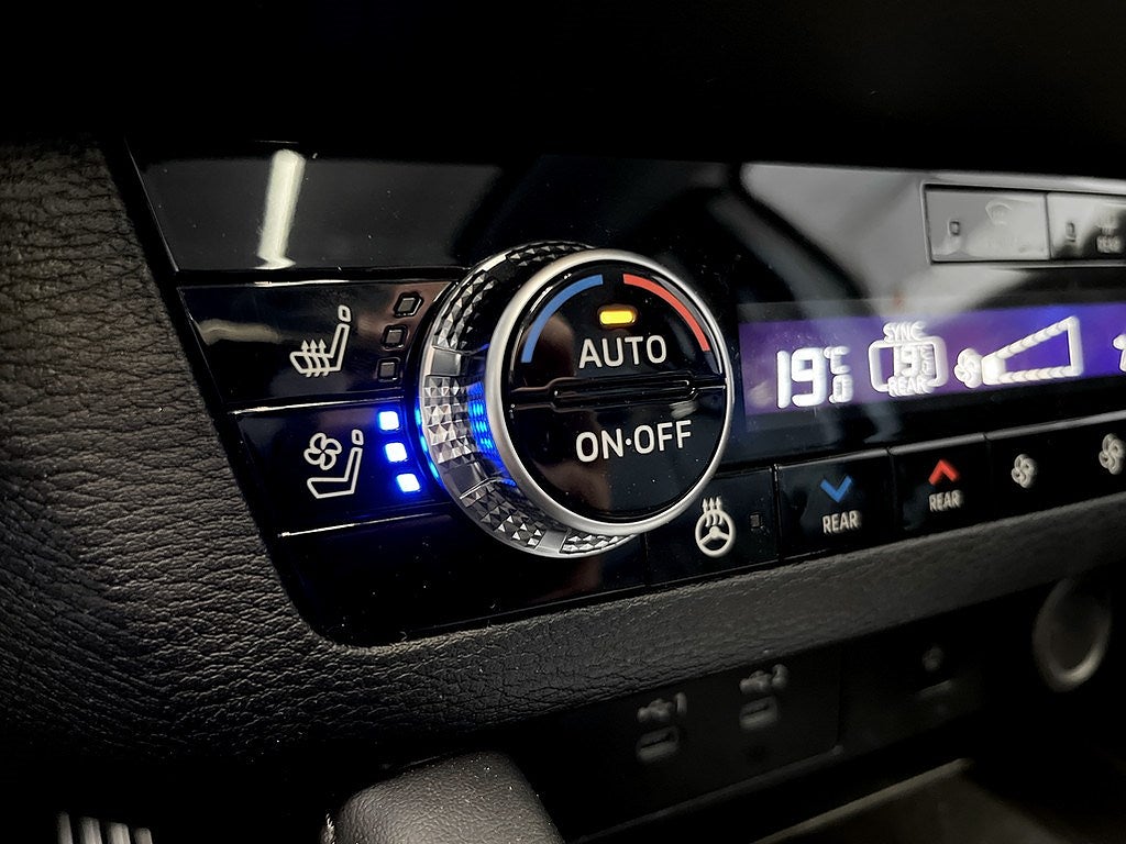 Bild på Mitsubishi Outlander Instyle Plug-In Hybrid 4WD - DEMO