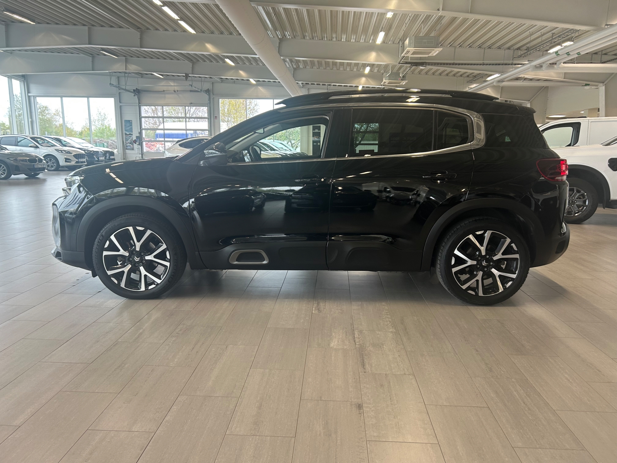 Citroen C5 Aircross 1.2 PureTech 130 Aut 2023, bild 5/48
