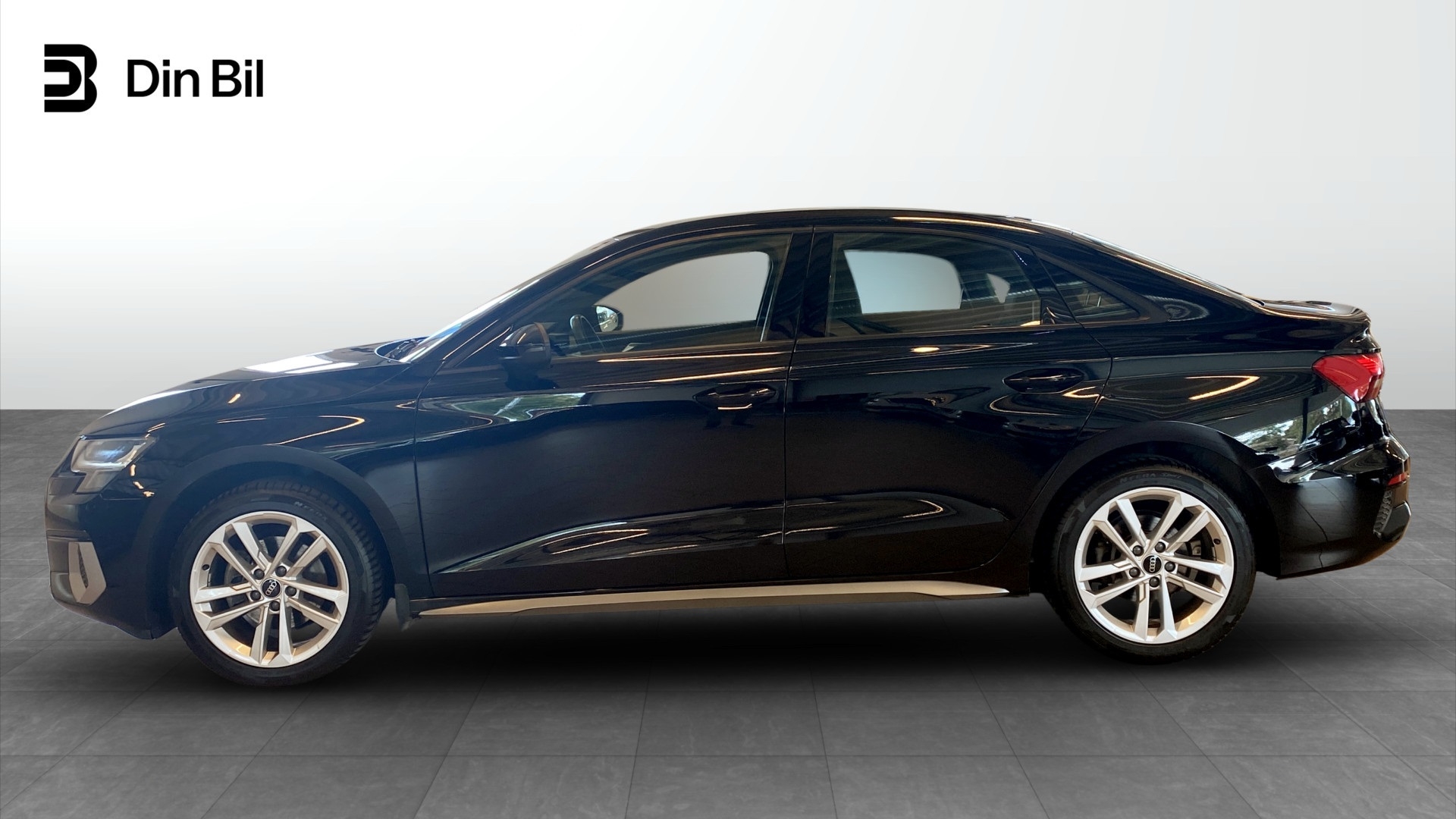 Audi A3 2022, bild 2/10