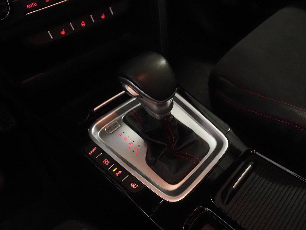 Kia ProCee'd GT 1.6 T-GDI DCT 204hk Navi JBL Kamera 2020