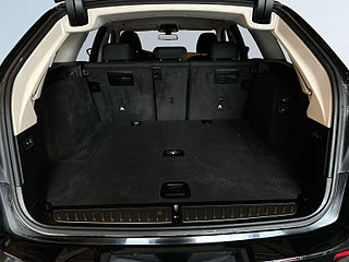BMW 530i xDrive Touring Steptronic SoV-däck/Drag/Kamera/D-värm – bild 12