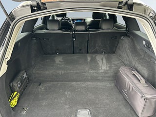 Mercedes-Benz E  4MATIC Avantgarde Drag/SoV-Däck/Navi/Kamera/Adap Fart – bild 12