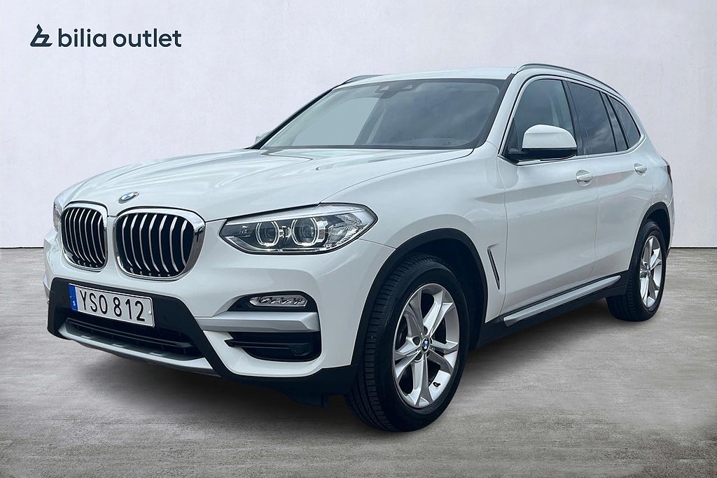 BMW X3 xDrive20d X Line 190hk / Dragkrok Värmare Navi PDC HiFi