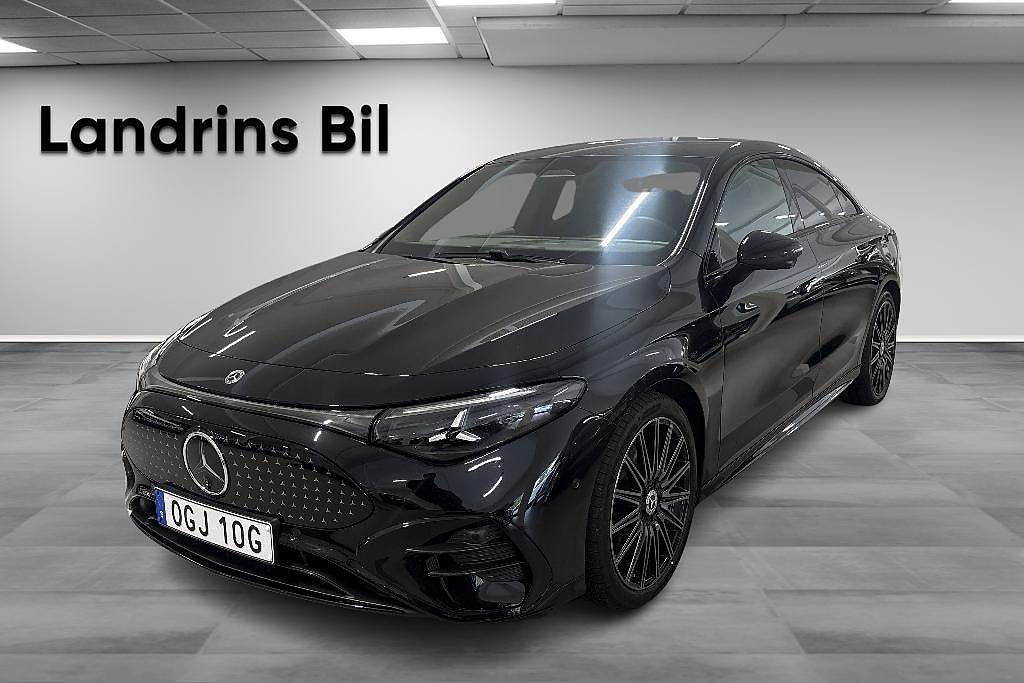 Mercedes-Benz CLA 350 4MATIC Sedan AMG-Line Night