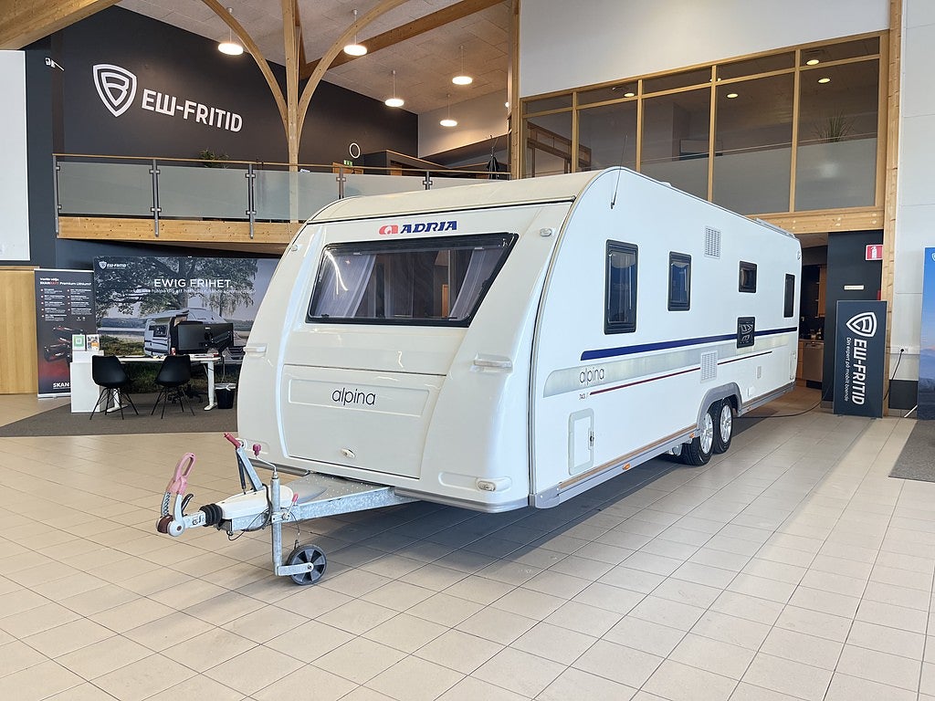 Adria ALPINA 743 UT (ALDE+AC+Mover+Solcell+Micro+Barnkammare)