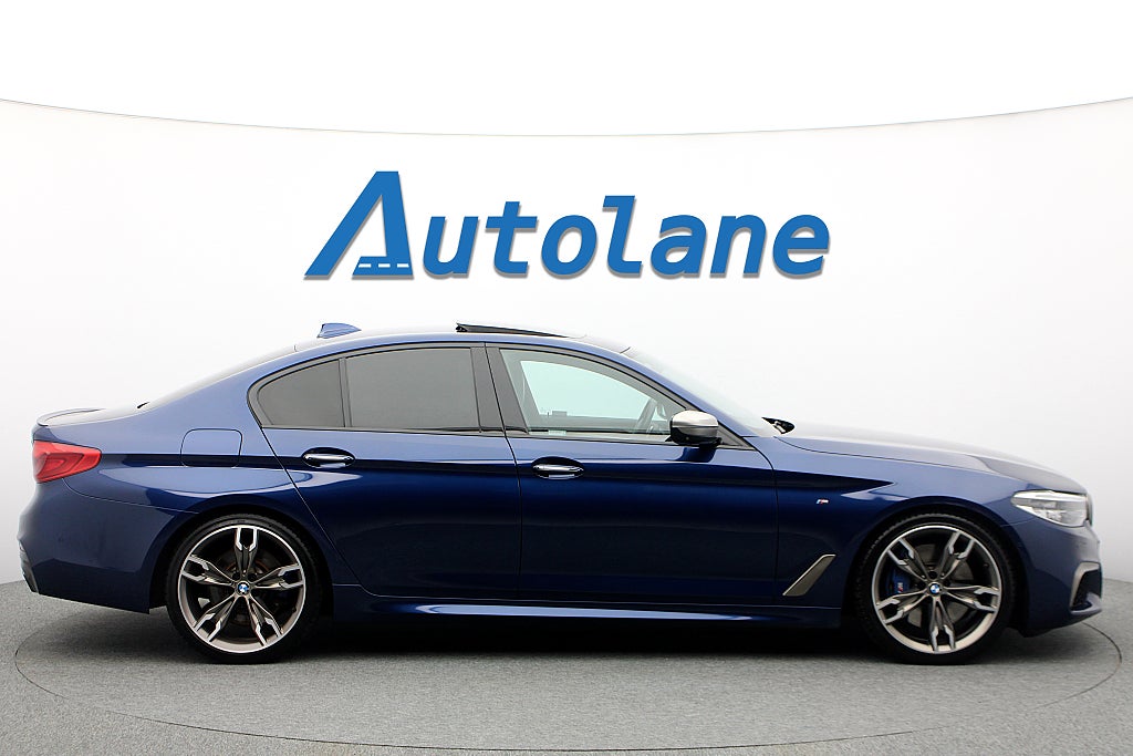 BMW M550I xDrive Ultimate, B&W, Taklucka, Massage, HUD 453hk