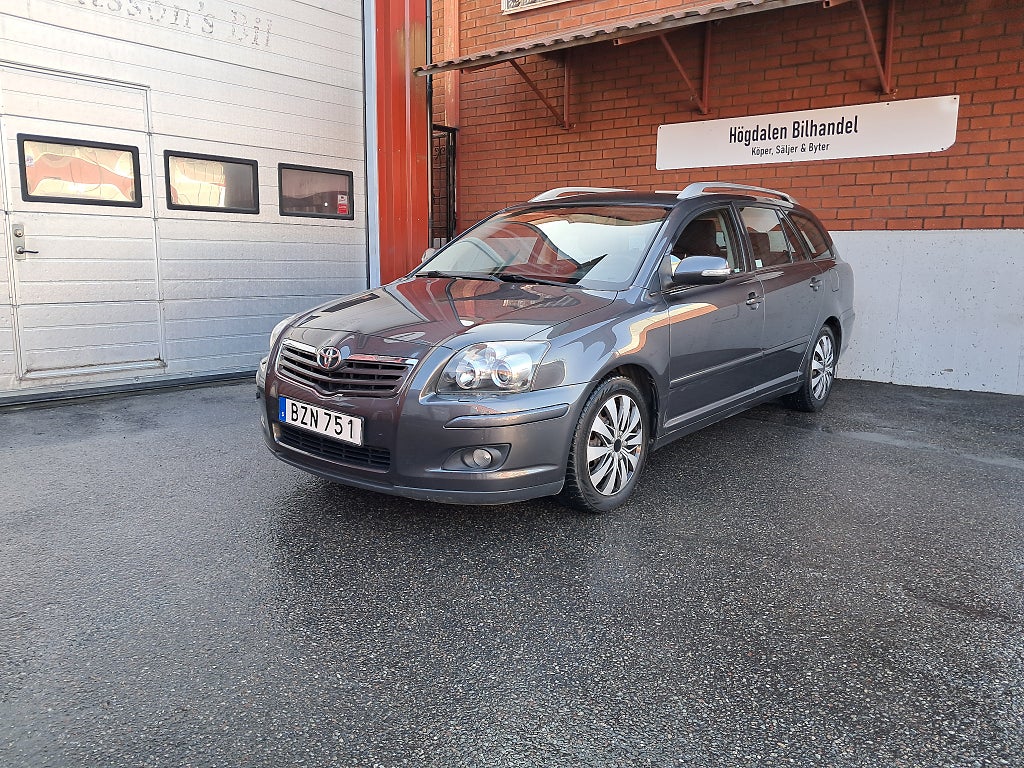 Toyota Avensis Kombi 2.0 D-4 VVT-i Euro 4
