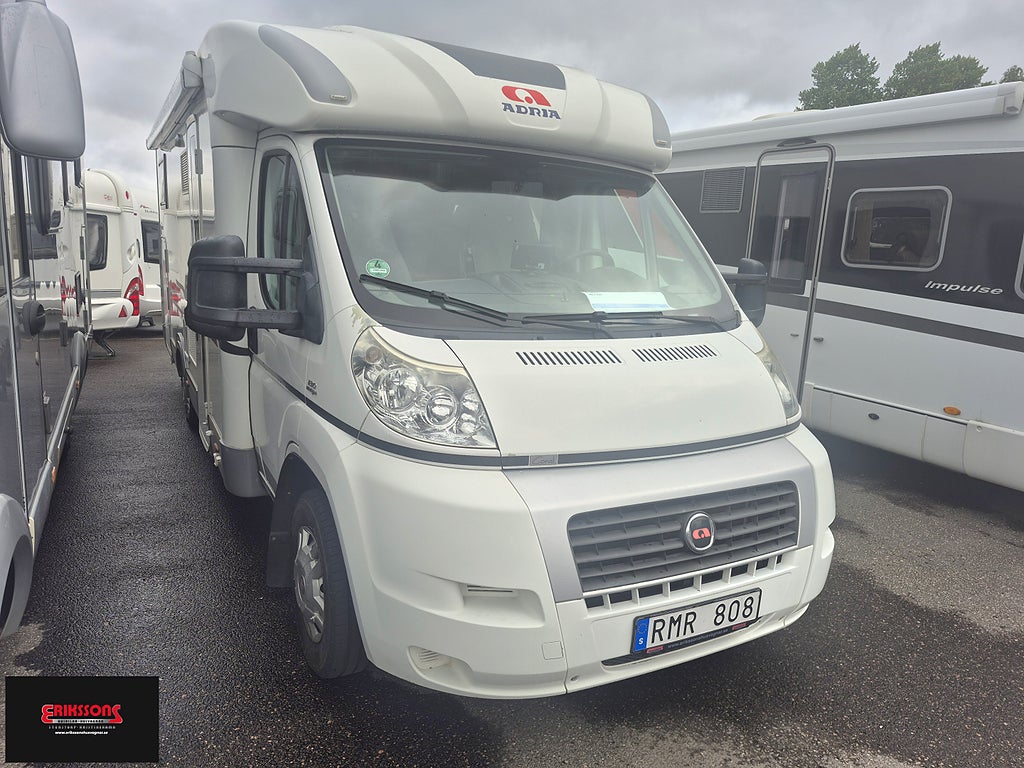 Adria Coral 670 SL * Ugn *B-kort