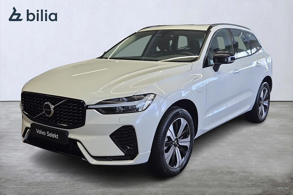 Volvo XC60 T6 Plus Dark Edition PANO I LÄDER I P-Sensor