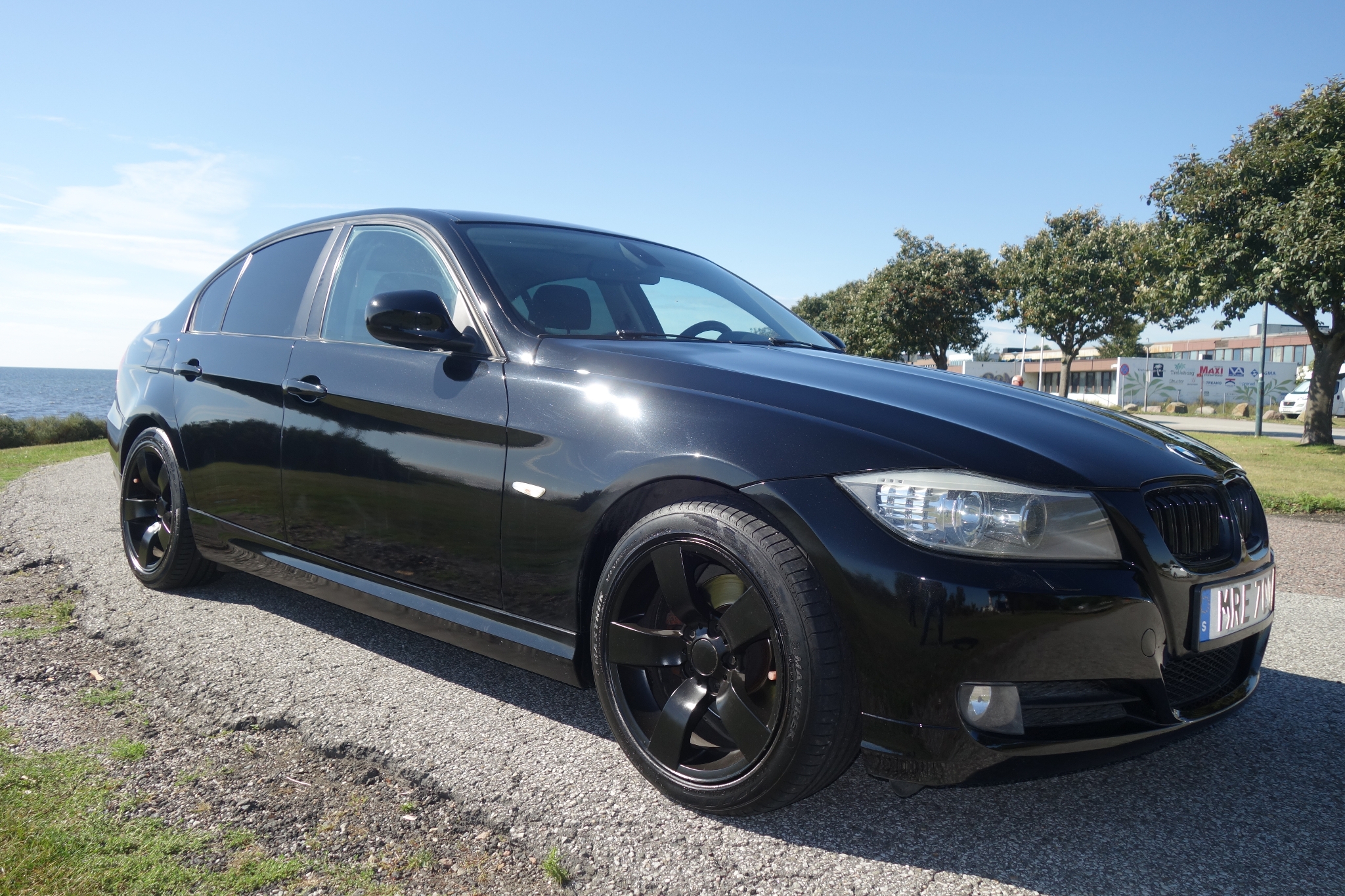 BMW 320 d 184hk Sedan Automat 2011, bild 6/47