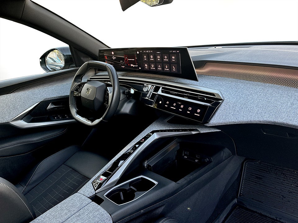 Bild på Peugeot 3008 GT Hybrid 145hk Aut 7-SITS B-KAMERA CARPLAY
