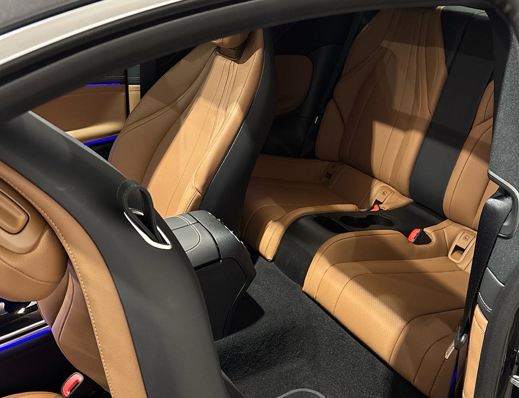 Mercedes-Benz CLE 300 4MATIC Coupé AMG Värmare Drag Glastak - bild 6