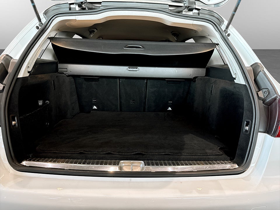Bild på Mercedes-Benz C220 d 220 T d 4MATIC 7G-Tronic Plus Avantgarde Euro 6