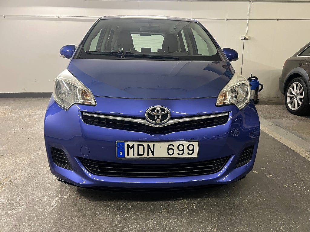 Toyota Verso-S 1.33 Dual VVT-i Euro 5