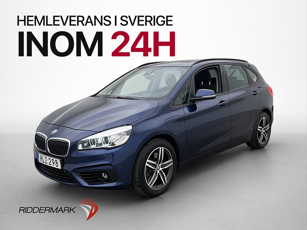 BMW 225 xe Tourer 224hk Sport line Pano HiFi Kamera Navi HUD