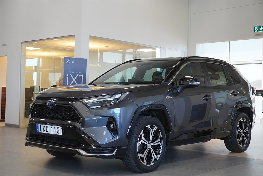 Toyota RAV4 Style Premium Drag 360 Kamera Jbl | Ränta 3,95%