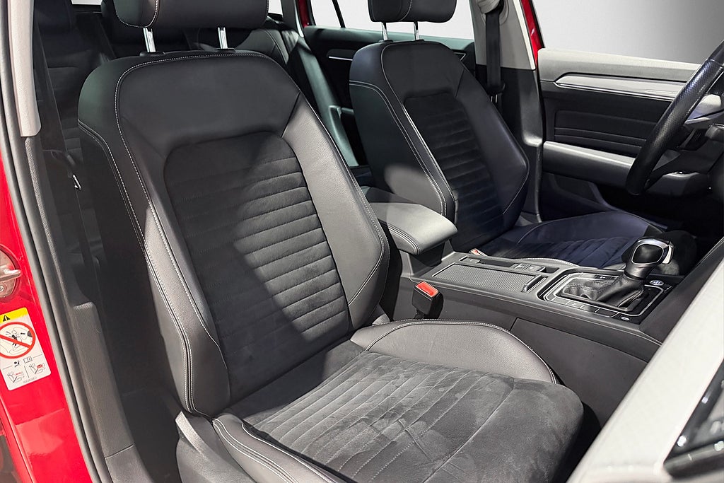 Volkswagen Passat SC GTE 218hk DSG |Dynaudio|Cockpit|Matrix|