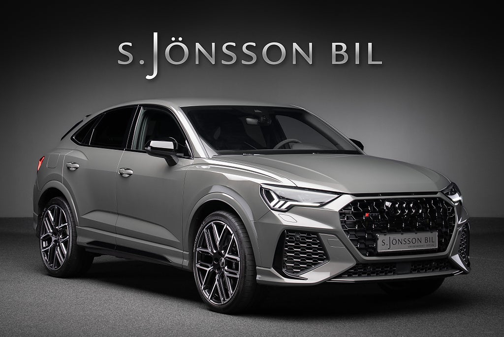 Audi RSQ3 10 Years Edition