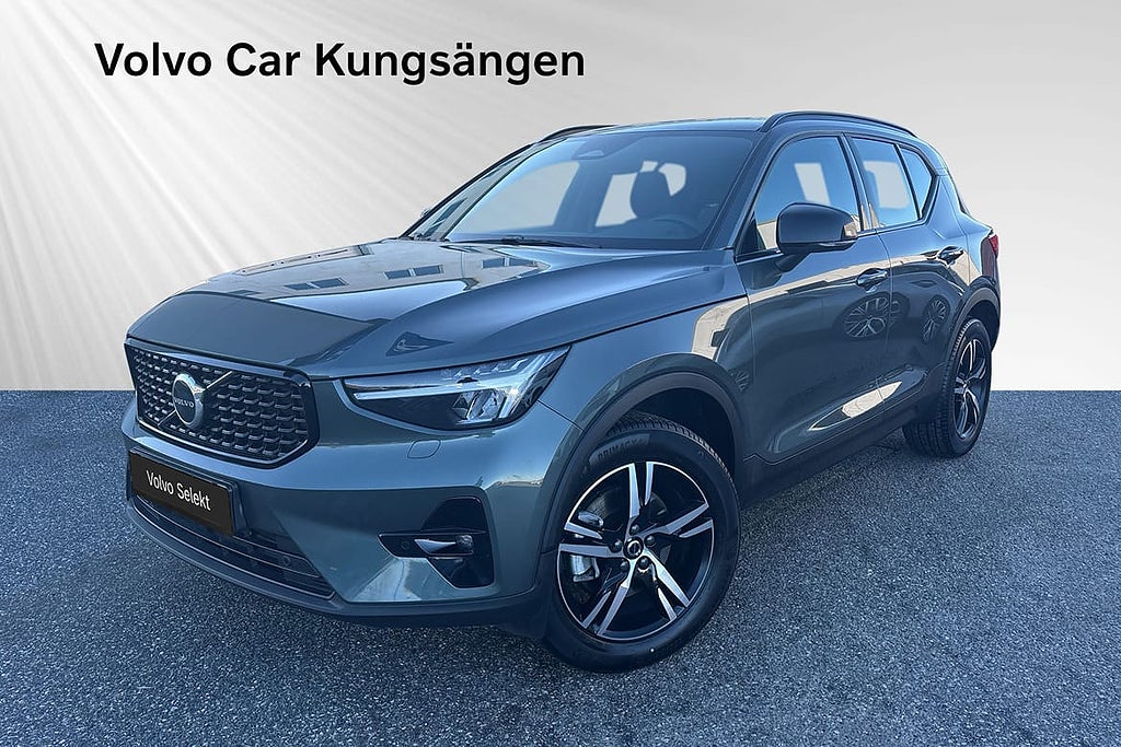 Volvo XC40 B4 FWD Bensin Plus Dark