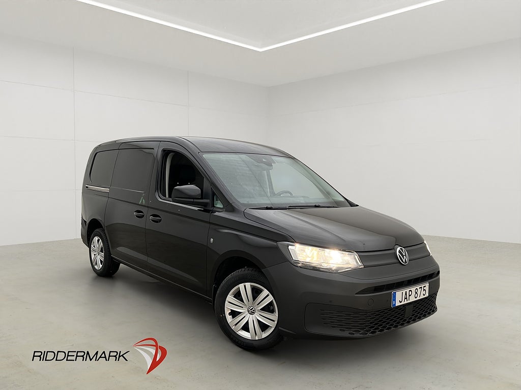 Volkswagen Caddy Maxi Cargo D-Värm Skinn Kamera CARPLAY Moms