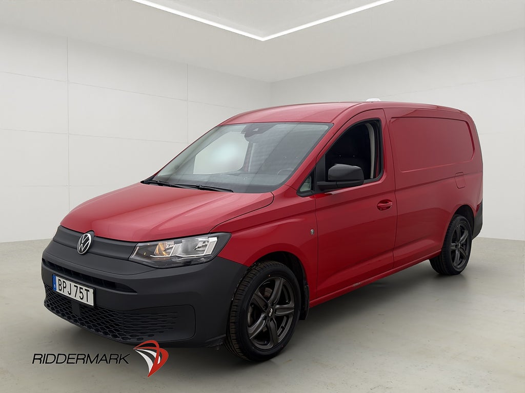 Volkswagen Caddy Maxi Cargo Värmare PDC Drag CARPLAY Moms